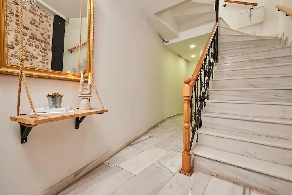Stunning 2Br 1 Min Metro&Galata Apartment Istanbul