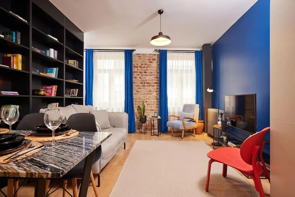 Stunning 2Br 1 Min Metro&Galata Apartment Istanbul 0*,  Turkey